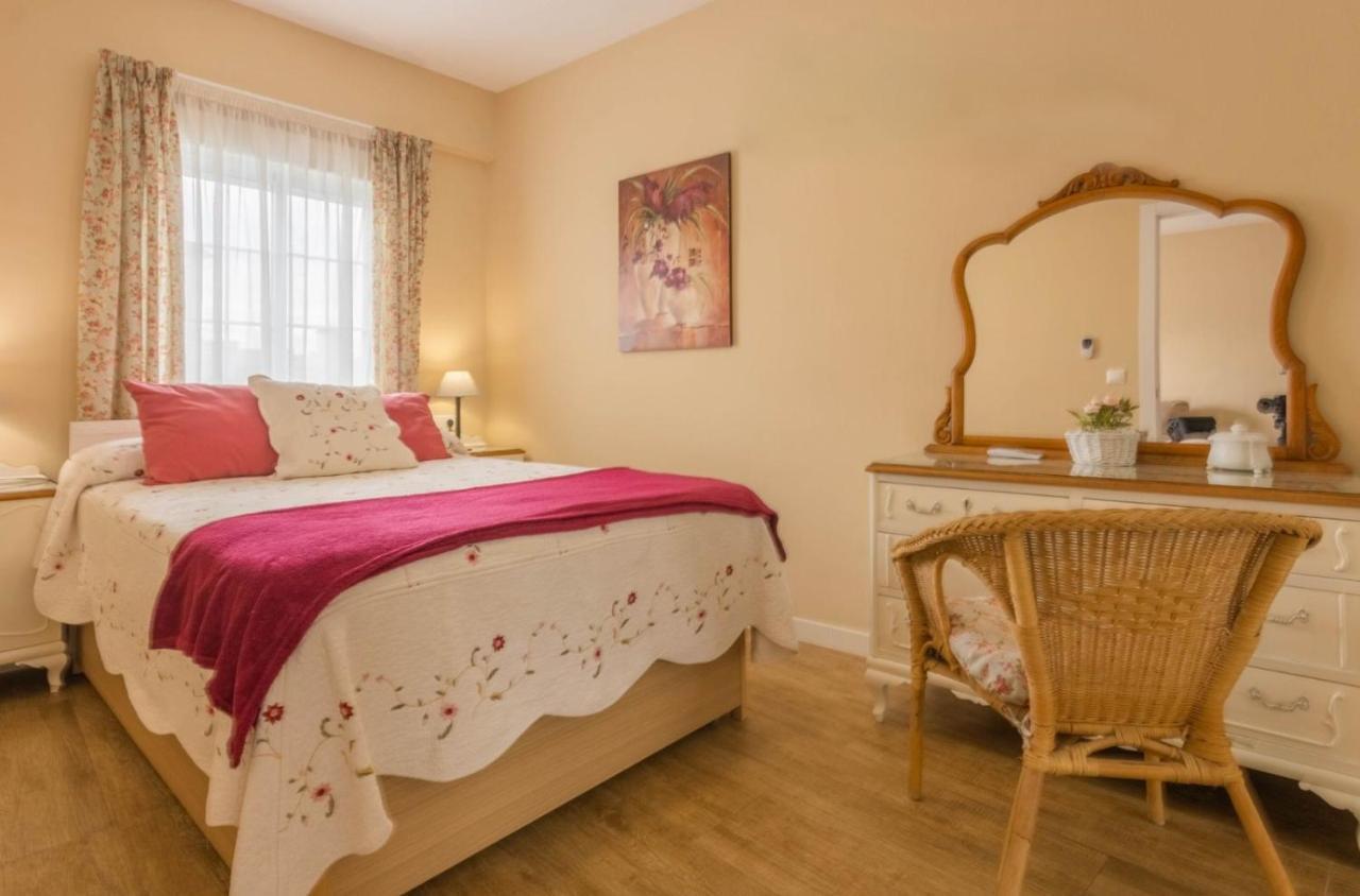 Apartamento Juani Centro Parking Y Wifi Gratis Cordoba Exterior photo